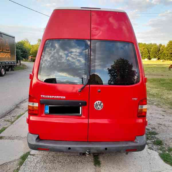 Volkswagen Transporter T5 - foto 3