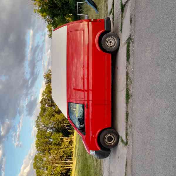 Volkswagen Transporter T5 - foto 2