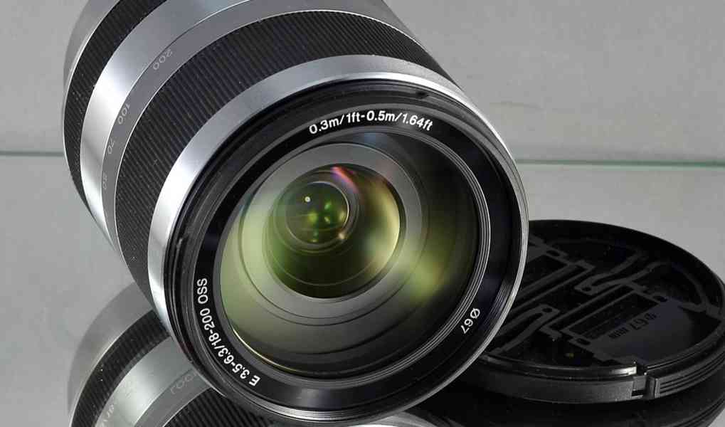 Sony E 18-200mm 3.5-6.3 OSS *APS-C Zoom*E mount* - foto 3