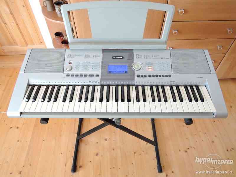 YAMAHA PSR-295 + stojan - foto 4