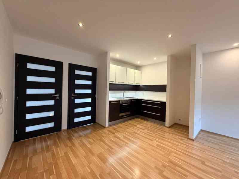 3+KK PRONÁJEM NADSTANDARDNÍHO BYTU/APARTMÁNU - foto 2