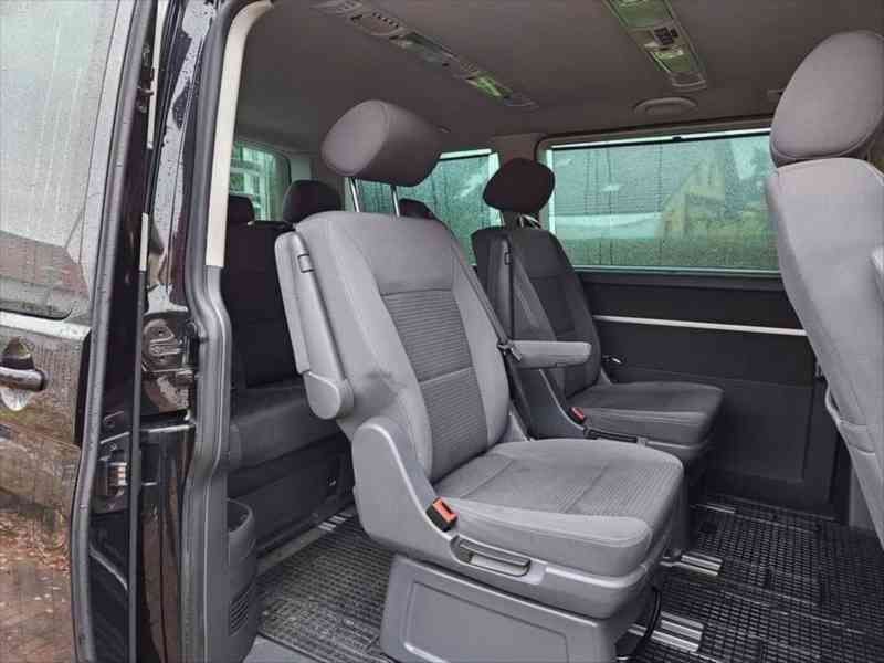 Volkswagen Multivan 2,0   T 5.1 - foto 3