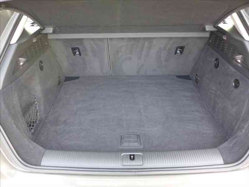 Audi A3 1,4 TFSI NAVI, VÝHŘEV, 1.MAJ - foto 8