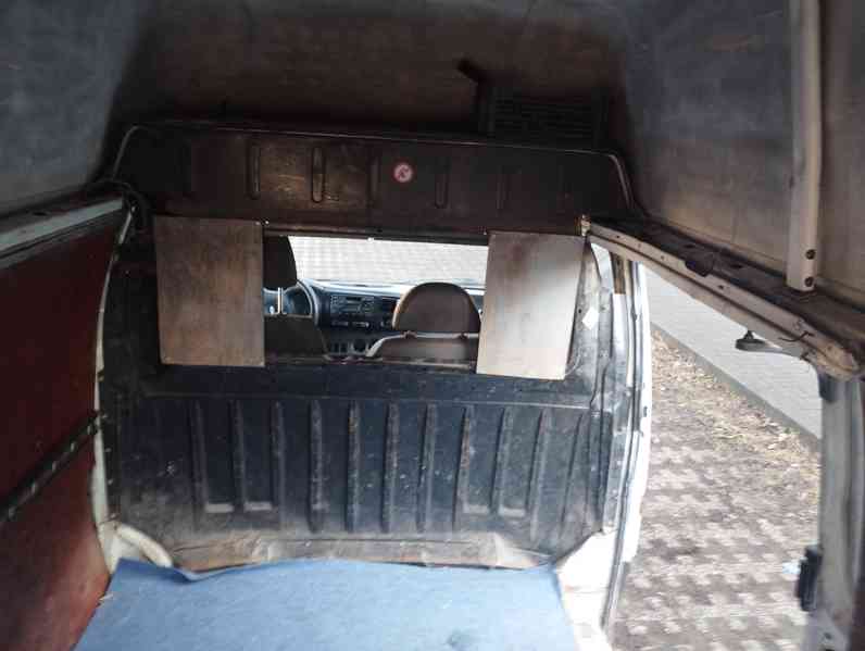 Ford Transit 2,5 Di  - foto 11