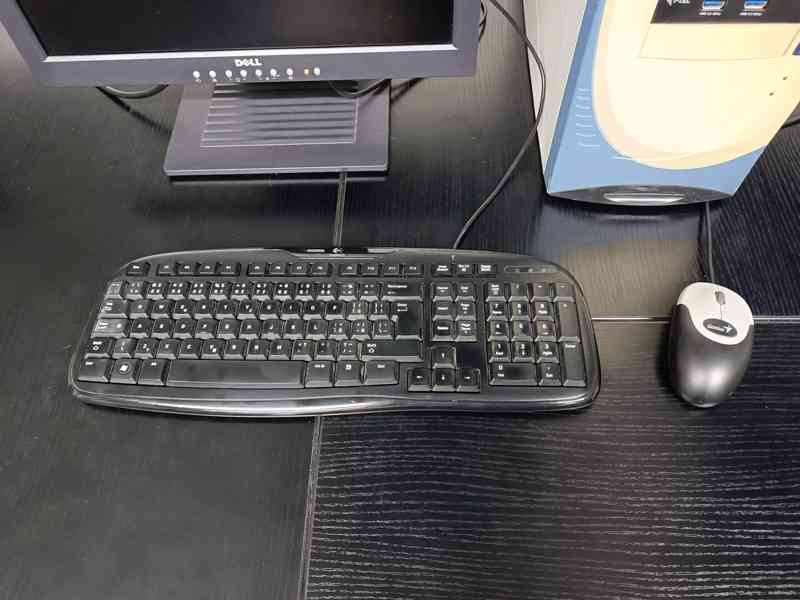 PC + ZDARMA monitor, myš a klávesnice  - foto 6
