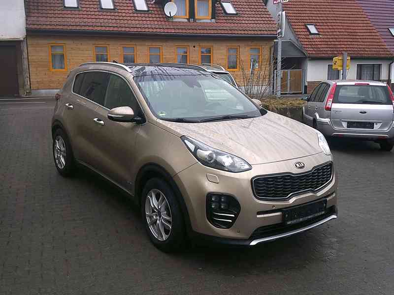 Kia Sportage 1,6 T-GDi GT-Line 4x4 benzín 130kw - foto 1