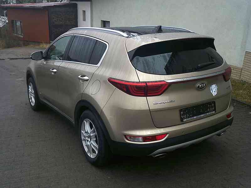 Kia Sportage 1,6 T-GDi GT-Line 4x4 benzín 130kw - foto 6