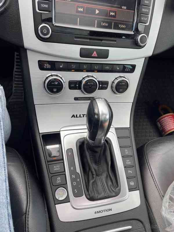 Volkswagen Passat 2,0 b7 Alltrak TDI 4x4 - foto 9