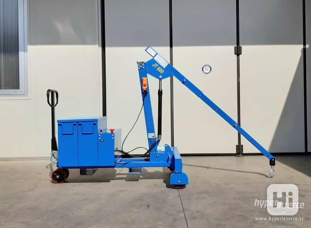 Polo-elektrický jeřáb JT600 - foto 1
