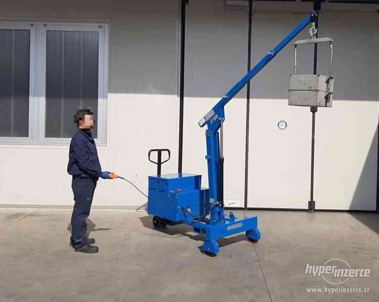 Polo-elektrický jeřáb JT600 - foto 10