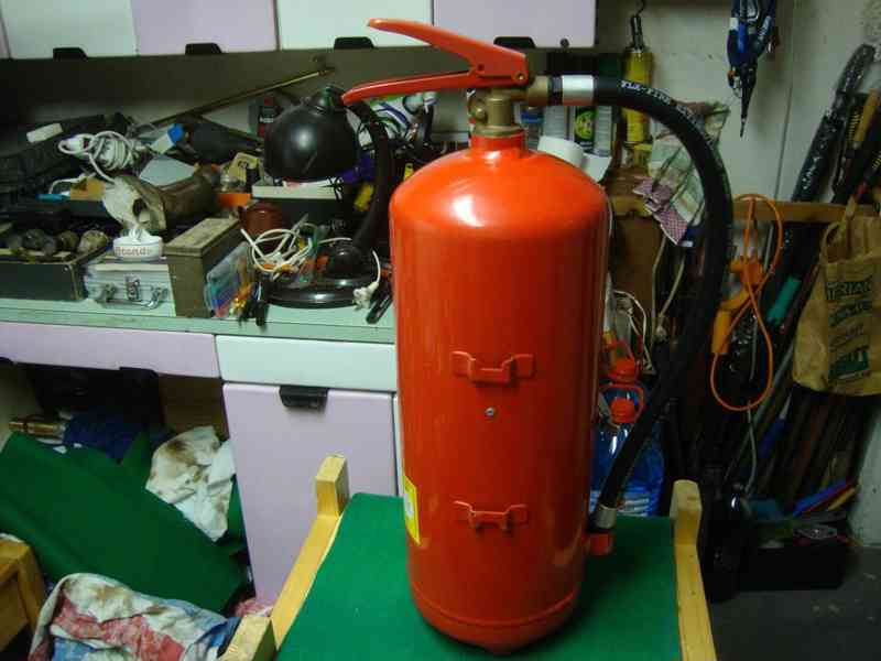 Hasící přístroj hasičák mini bar červený pěkný PC: 2600Kč - foto 3