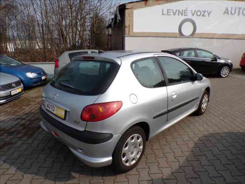 Peugeot 206 1,4 i 1.MAJITEL - foto 4