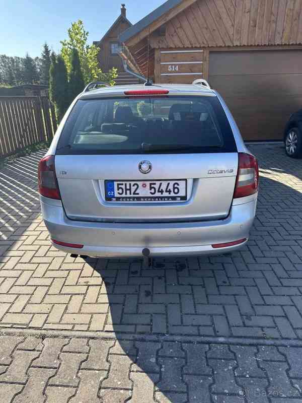 Škoda Octavia 1,9   Škoda Octavia combi - foto 2