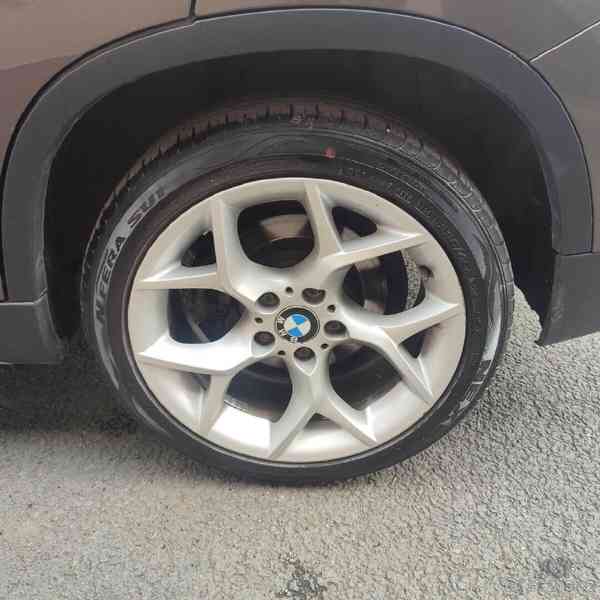 BMW X1 2,0   18D, r.v. 4/2013. 2 majitel - foto 20