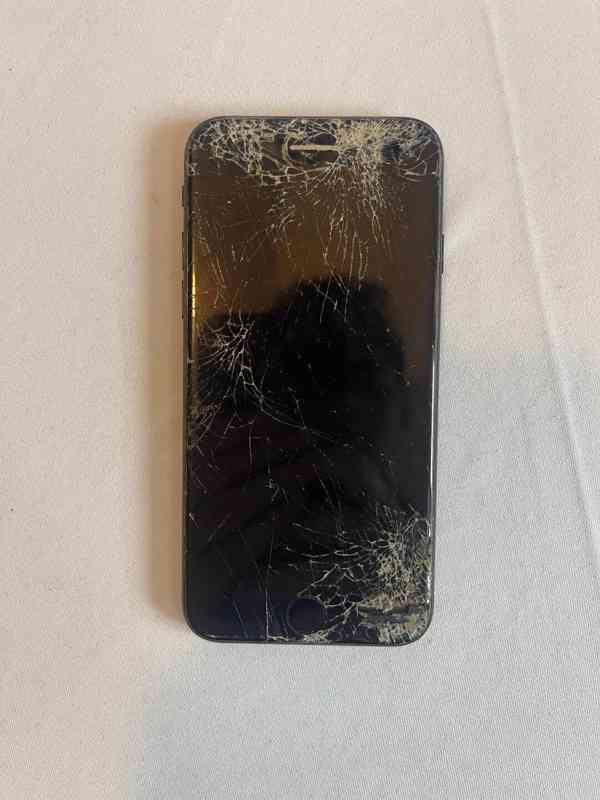 Apple iPhone SE 3.generace 128GB Midnight iCloud OFF, poš... - foto 2