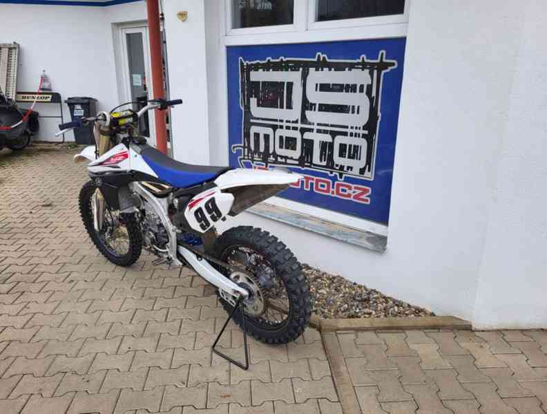 Yamaha YZ 450 F - foto 6