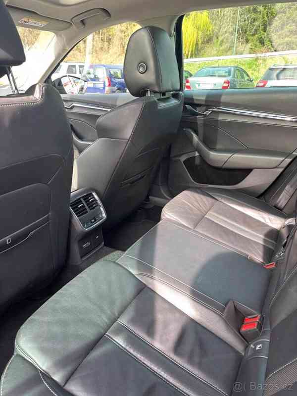 Škoda Octavia 2,0 2 TDI 110 KW DSG/PANO/TAŽNÉ - foto 7