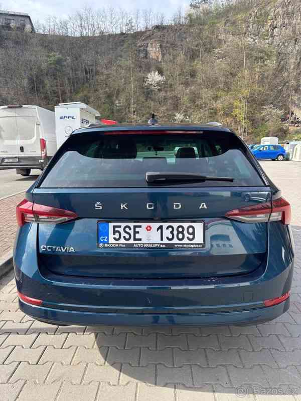 Škoda Octavia 2,0 2 TDI 110 KW DSG/PANO/TAŽNÉ - foto 10