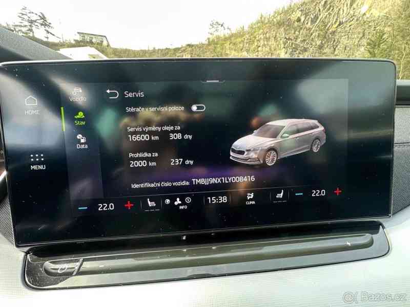 Škoda Octavia 2,0 2 TDI 110 KW DSG/PANO/TAŽNÉ - foto 16