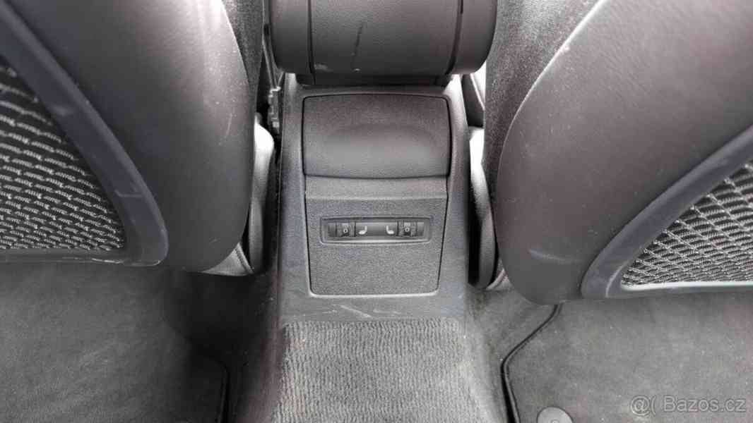 Audi A3 2,0   103 kW s automatickou převodov - foto 6