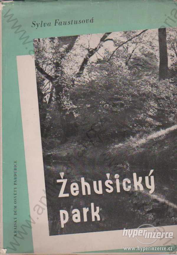 Žehušický park Sylva Faustusová - Tomsová 1958 - foto 1