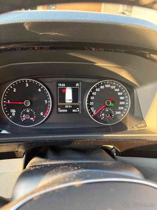 Volkswagen Multivan 2,0 T6 - foto 5