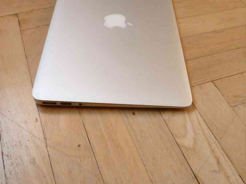 MacBook Air 11 Mid-2012 Core i7 2GHz / 8GB RAM / 500GB SSD - foto 8