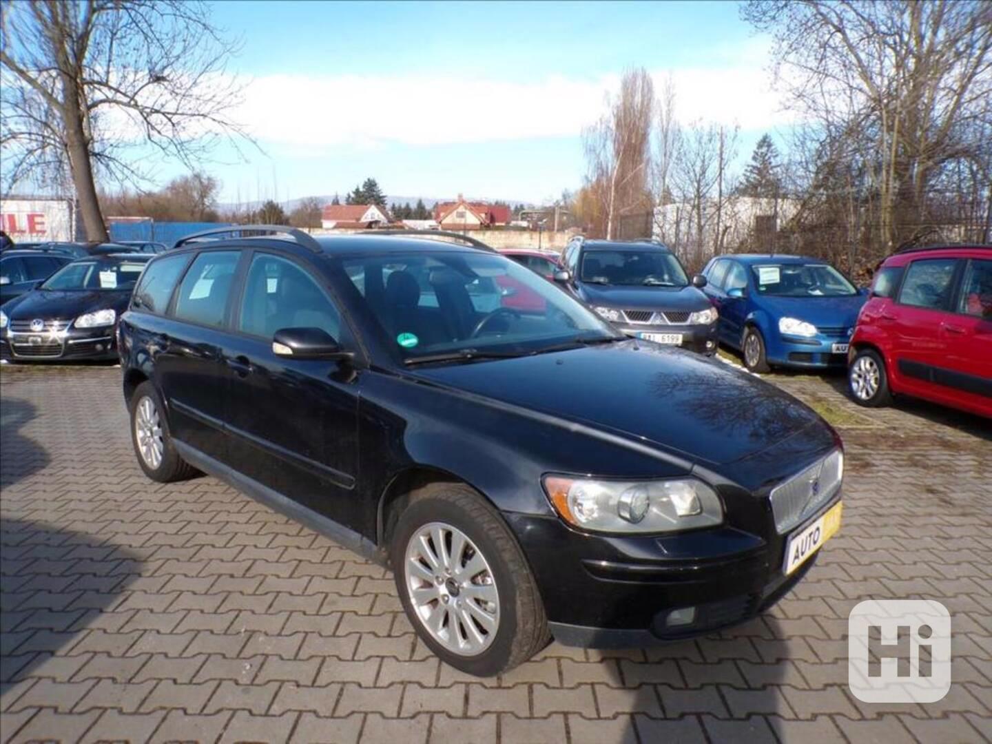 Volvo V50 2,4 i - foto 1