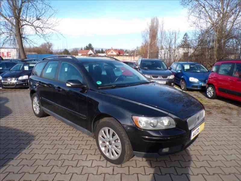 Volvo V50 2,4 i - foto 1