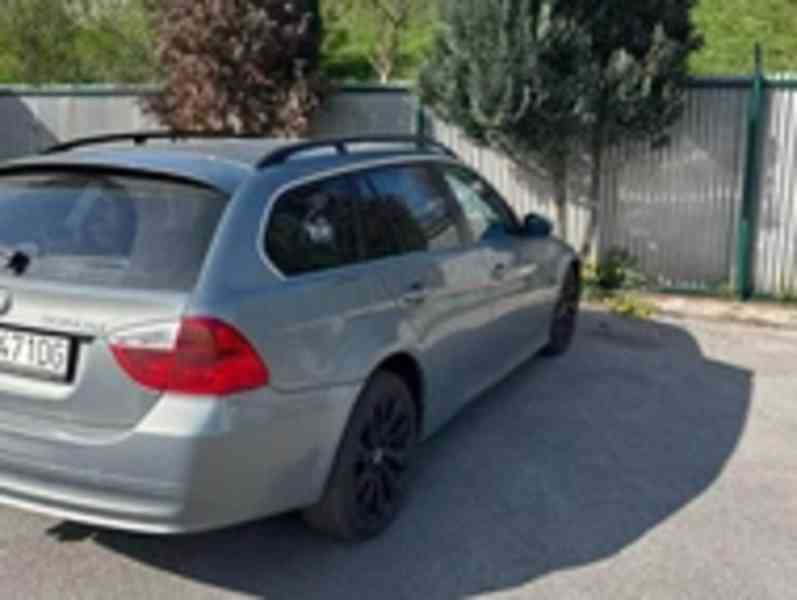 BMW rad 3 Touring 330 d Touring xDrive A/T - foto 3