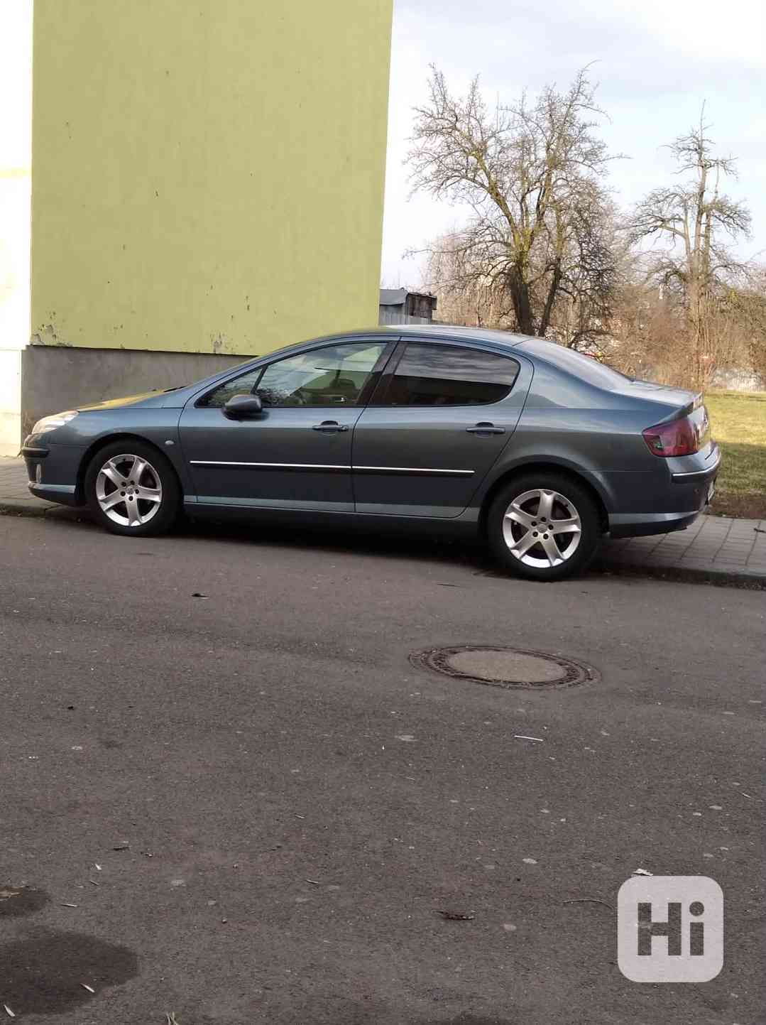 Peugeot 407 - foto 1