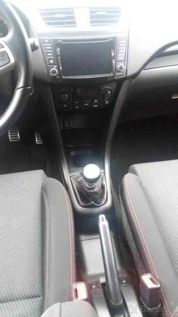 Suzuki Swift 1,6 VVT Sport - foto 3