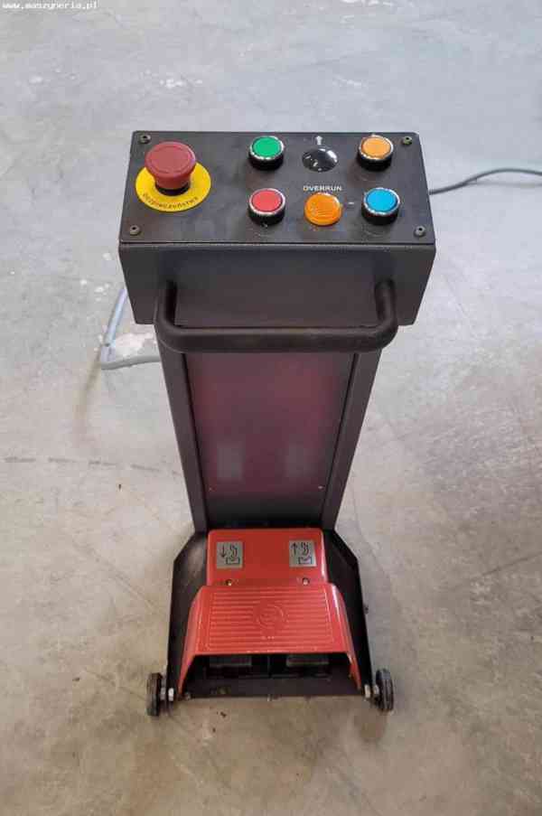 CNC hydraulický ohraňovací lis BAYKAL APHS 31120 - foto 8