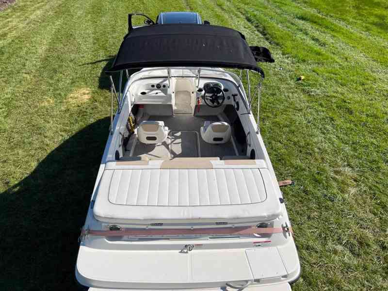 BAYLINER 175 GT + MERCRUISER 3.0l TKS 135ps ALPHA VAN + vlek - foto 15
