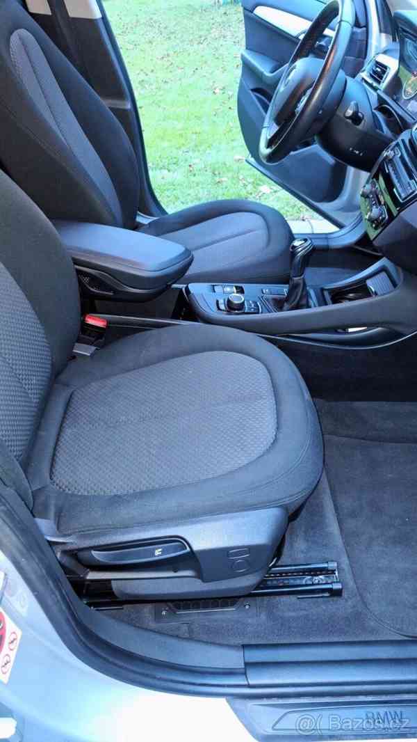 BMW X1 1,8   18d xDrive - foto 4