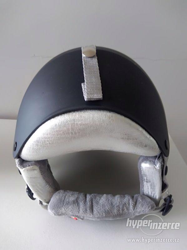 Dámská helma na lyže - foto 2