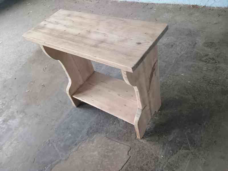 smrková stolička / botník - foto 2