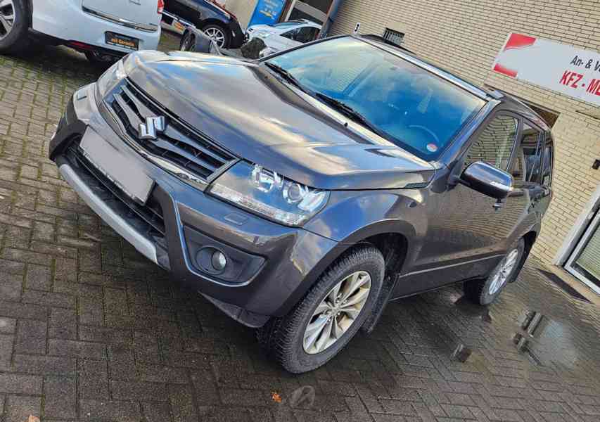 Suzuki Grand Vitara 2.4i Comfort benzín 124kw - foto 5