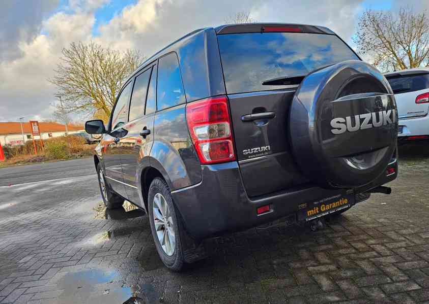 Suzuki Grand Vitara 2.4i Comfort benzín 124kw - foto 8