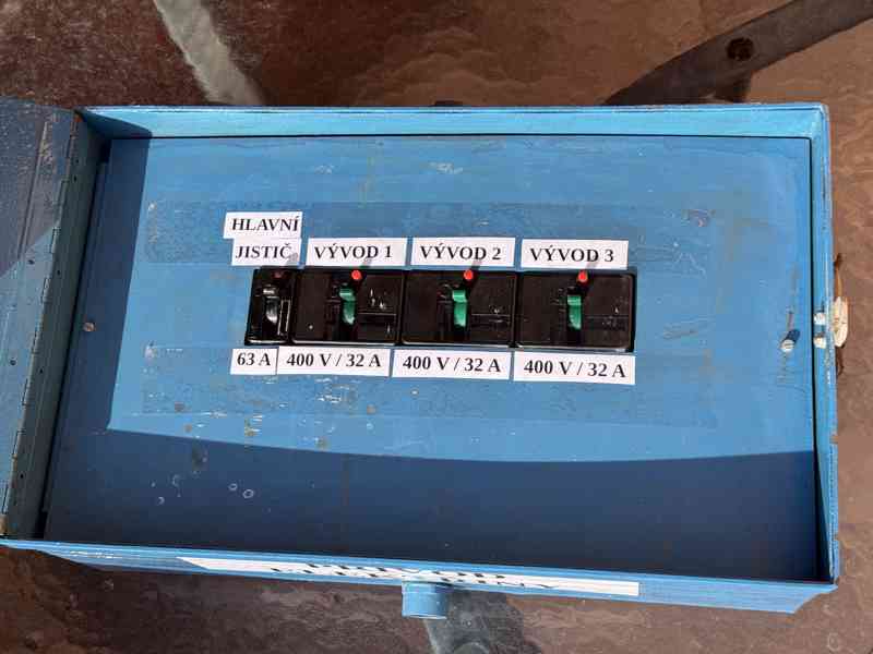 Stavební rozváděč 400 V, 63 A – max. 43,7 kW - foto 10