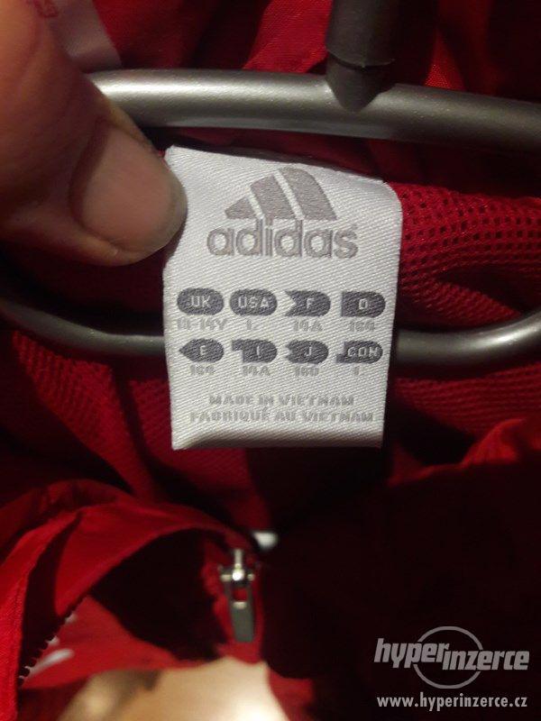 Adidas nová šustákovka vel.164 - foto 3