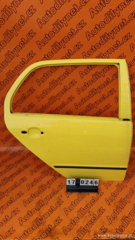 Pravé zadní dveře Škoda Fabia barva žlutá - foto 1
