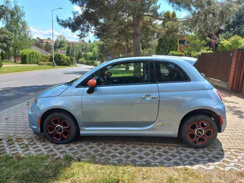 Fiat 500e 83 kw r.v. 2014, modrá metalíz - foto 5