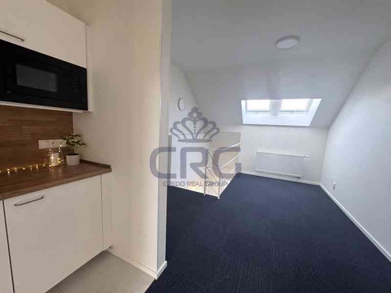 PRONÁJEM KANCELÁŘSKÉHO KOMPLEXU O CP CCA 181,57M2 V BRNĚ - foto 16