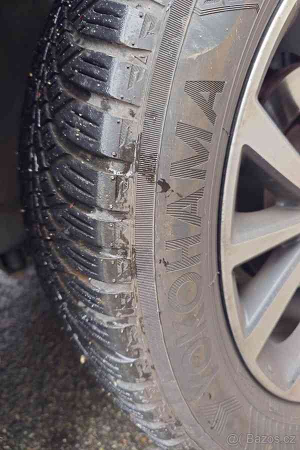 Mitsubishi Outlander 2,3   DI-D, 4x4, 2017, automat, pádl - foto 9