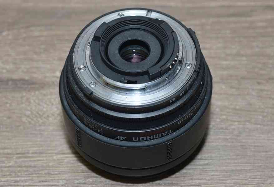 Pro Nikon -TAMRON AF 24-70 mm F/3.3-5.6 Aspherical - foto 4