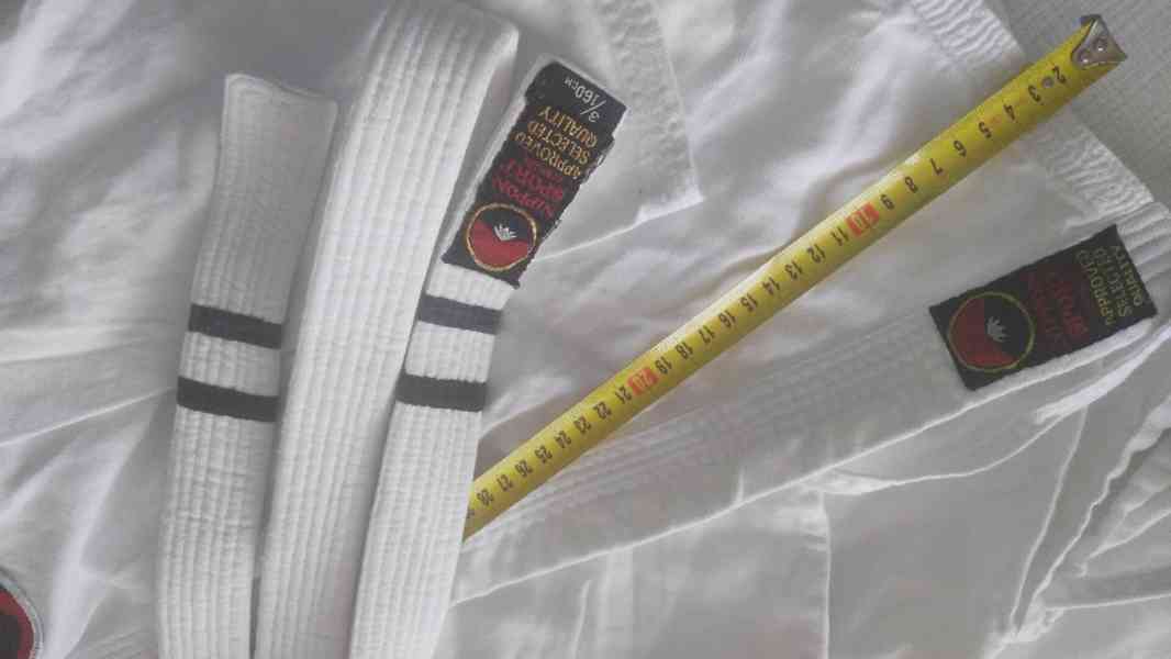 Juniorské kimono s páskem (bez kalhot) - foto 3