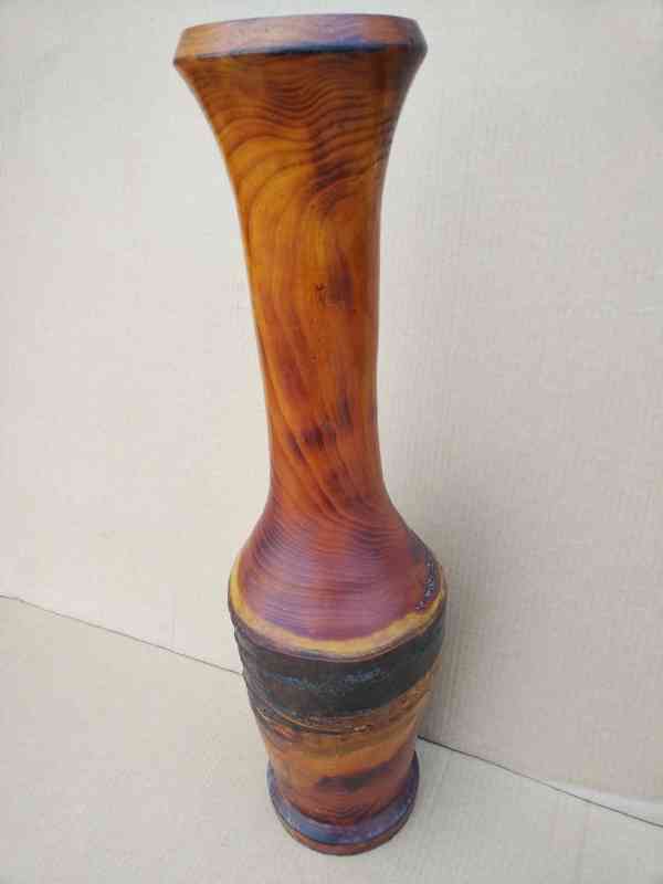 Dekorace - starší dřevěná váza - nabídka - foto 2