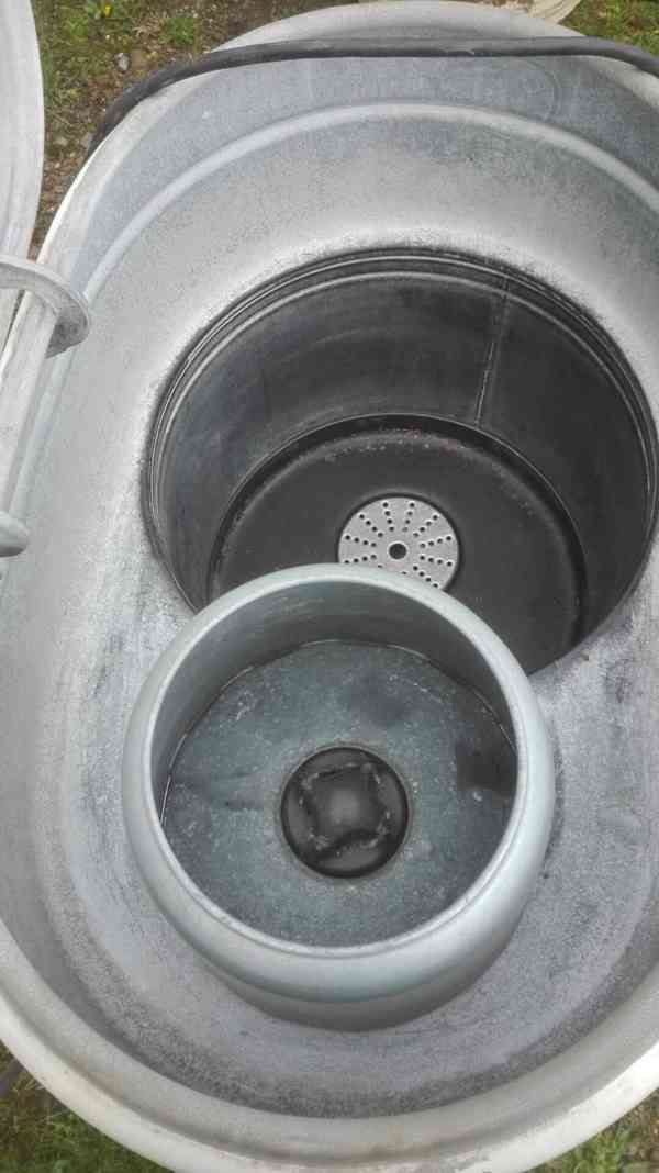 pračka se ždímačkou retro - foto 3