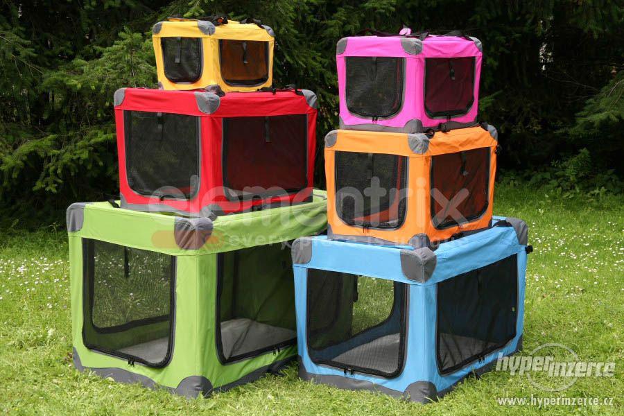 Měnový dehet Pláštěnka bazar psí klece Truchlit Feudální Zařízení